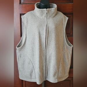 XXL, St. John Bay Polyester Tan  Vest Adult